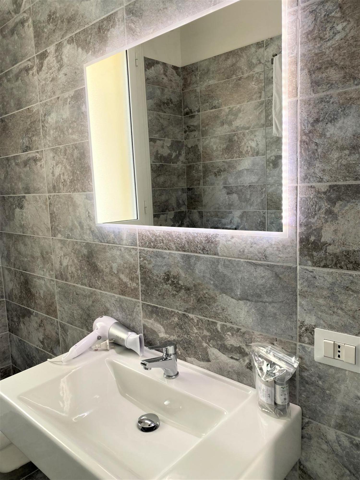 Myrtus Guest House Piazza Gramsci Cagliari Dış mekan fotoğraf