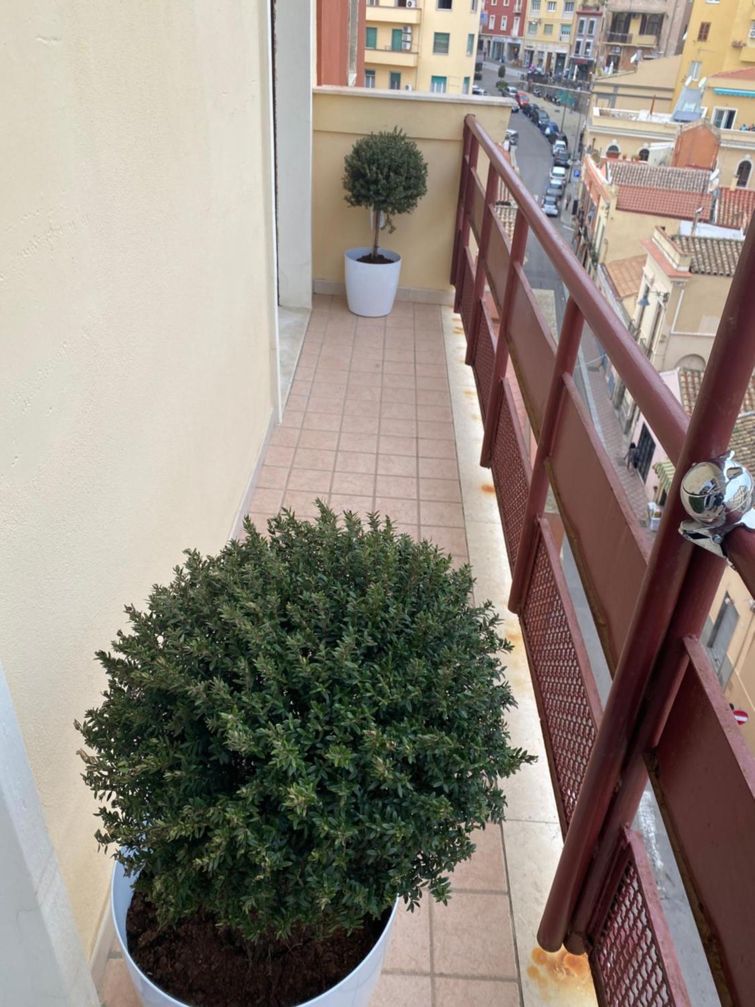 Myrtus Guest House Piazza Gramsci Cagliari Dış mekan fotoğraf